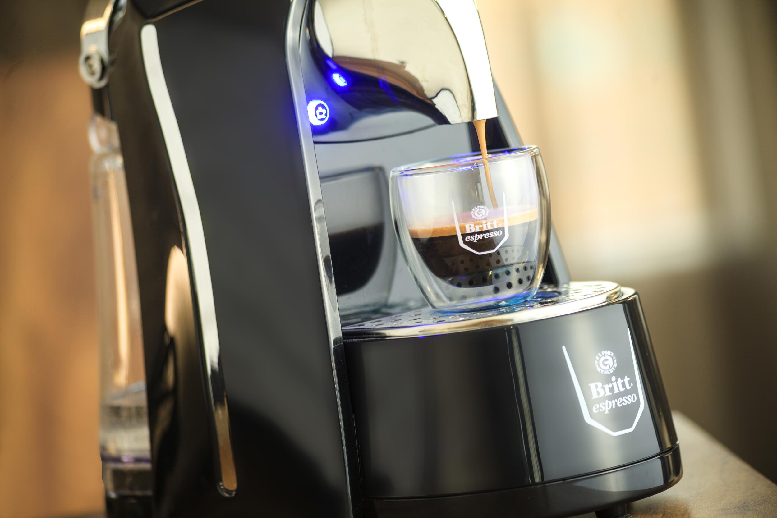 Hotel Regal Pacific ซานติอาโก ภายนอก รูปภาพ Brewing a cup of coffee