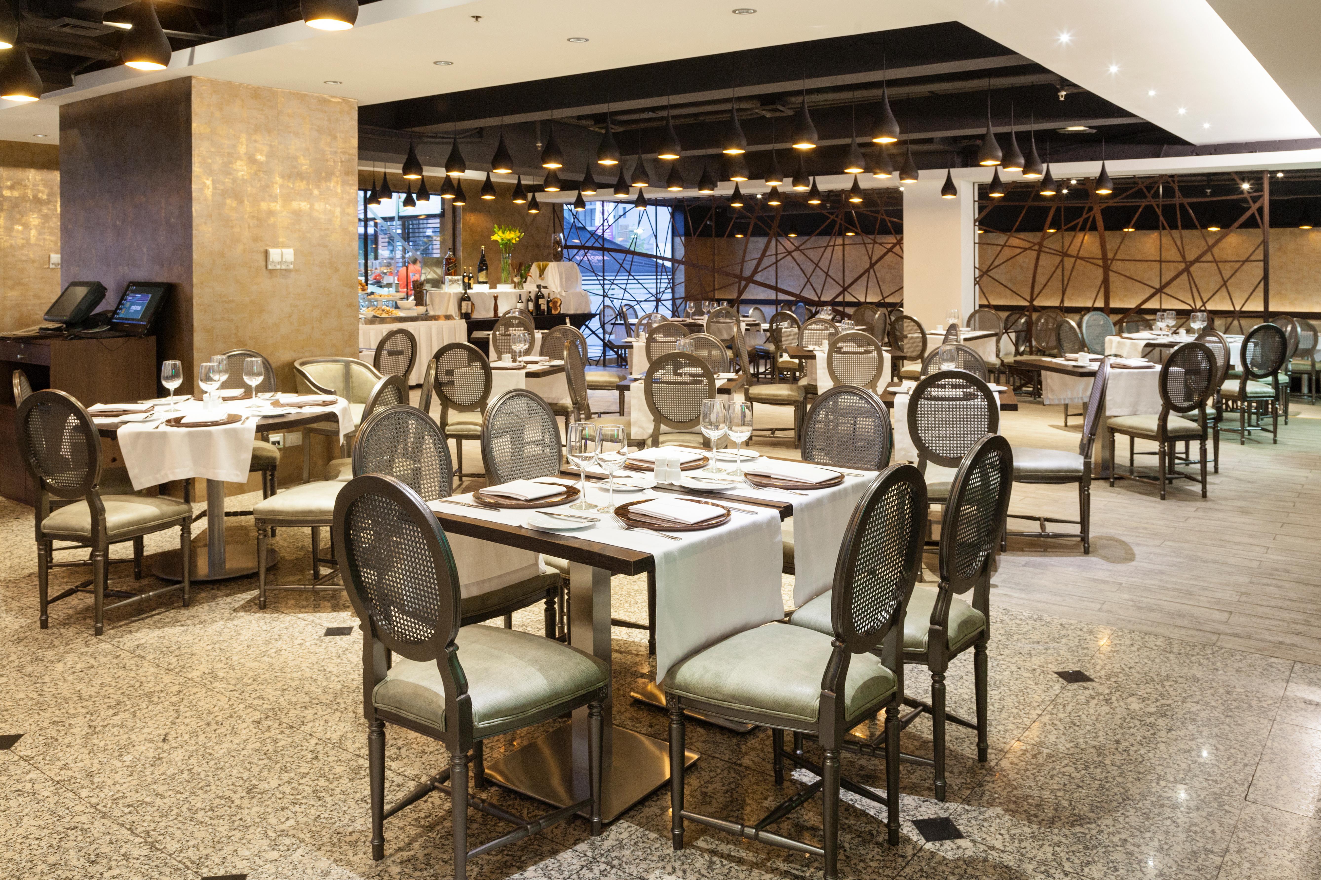 Hotel Regal Pacific ซานติอาโก ภายนอก รูปภาพ The interior of the restaurant
