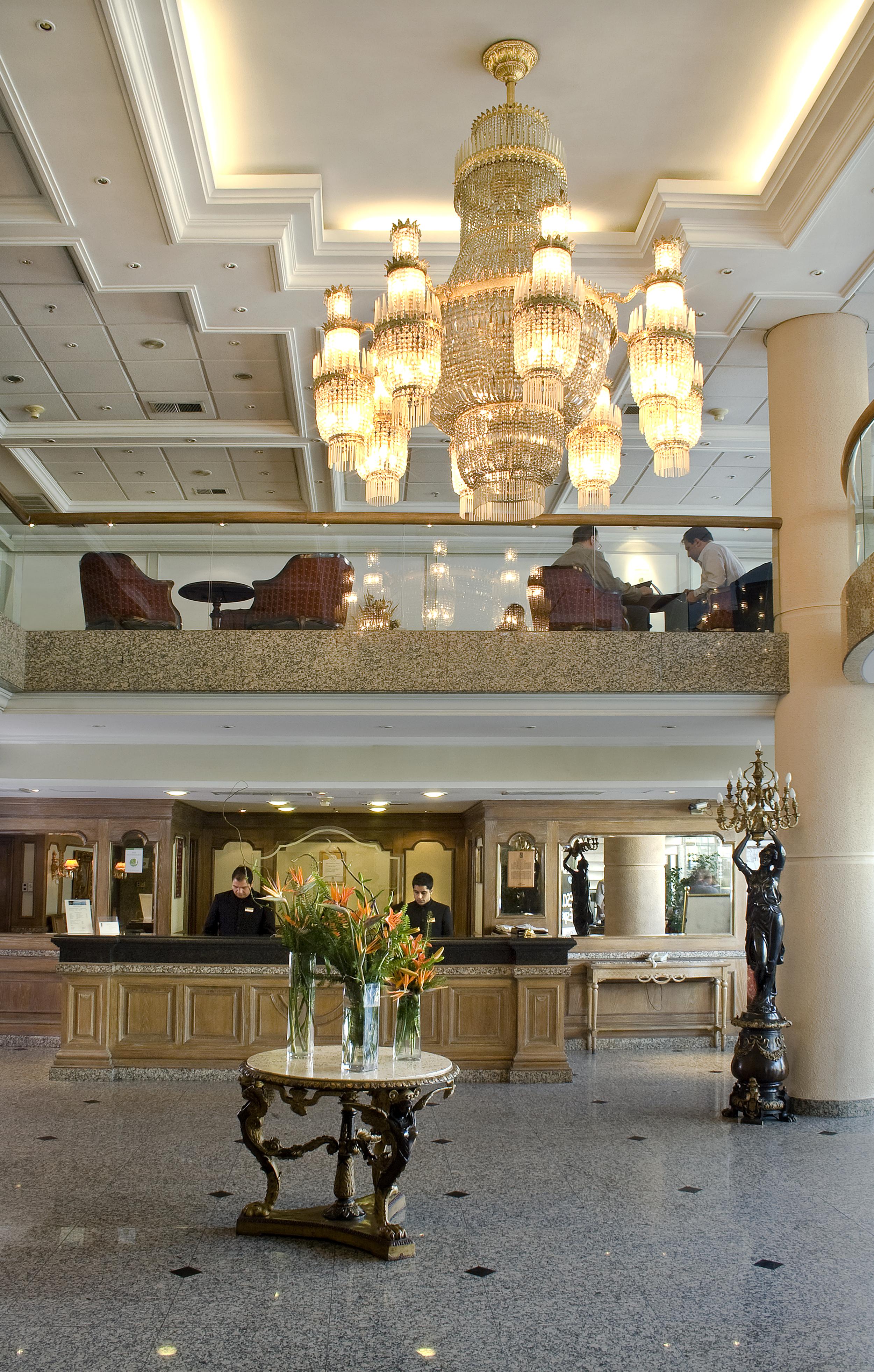 Hotel Regal Pacific ซานติอาโก ภายนอก รูปภาพ The lobby of the hotel