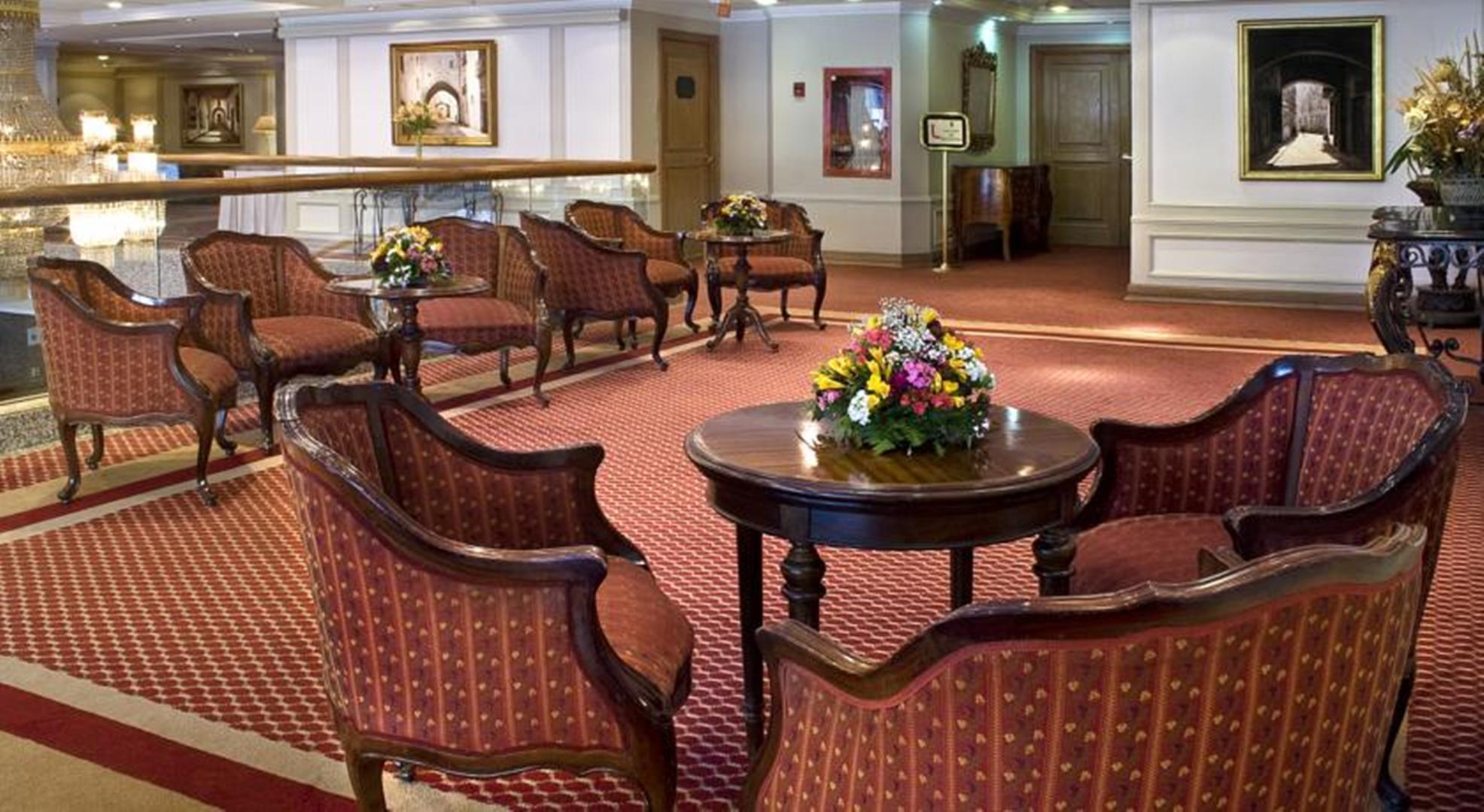 Hotel Regal Pacific ซานติอาโก ภายนอก รูปภาพ The interior of the hotel